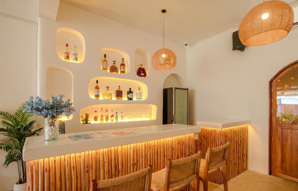 Hi Sea Hostel - Boutique Style in Center, 15 min Walk from Pier – Koh Phangan